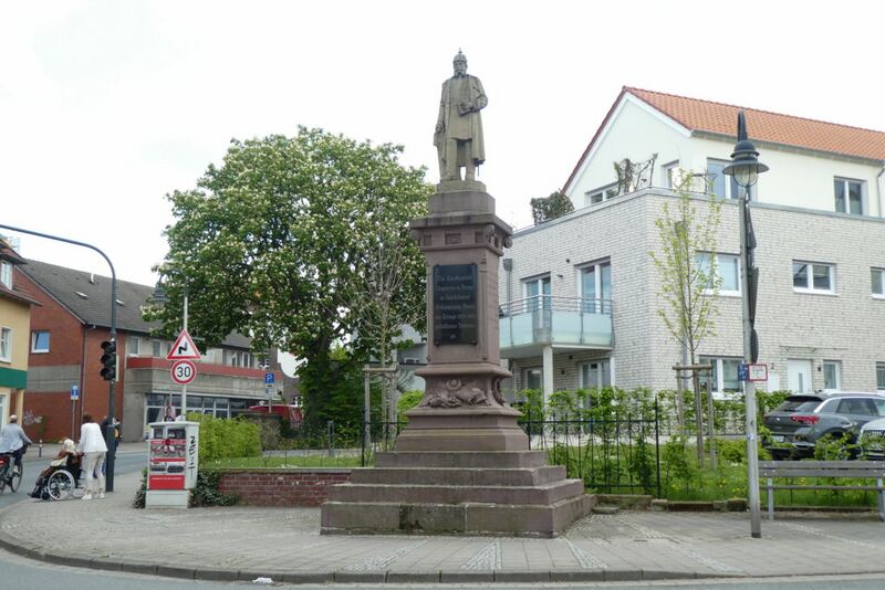 Datei:Kaiser Wilhelm Denkmal Rhynern.jpg