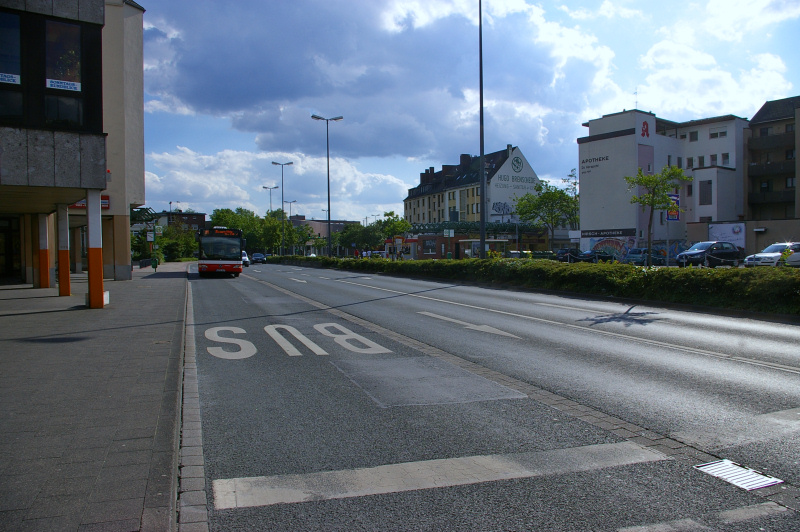 Datei:Neue Bahnhofstrasse04.jpg