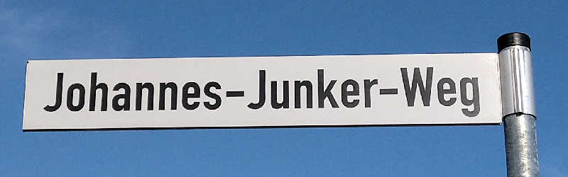 Datei:Strassenschild Johannes Junker Weg.jpg