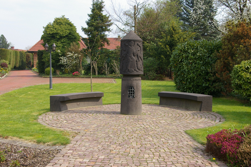 Datei:Denkmal Eschenbuschstrasse.jpg