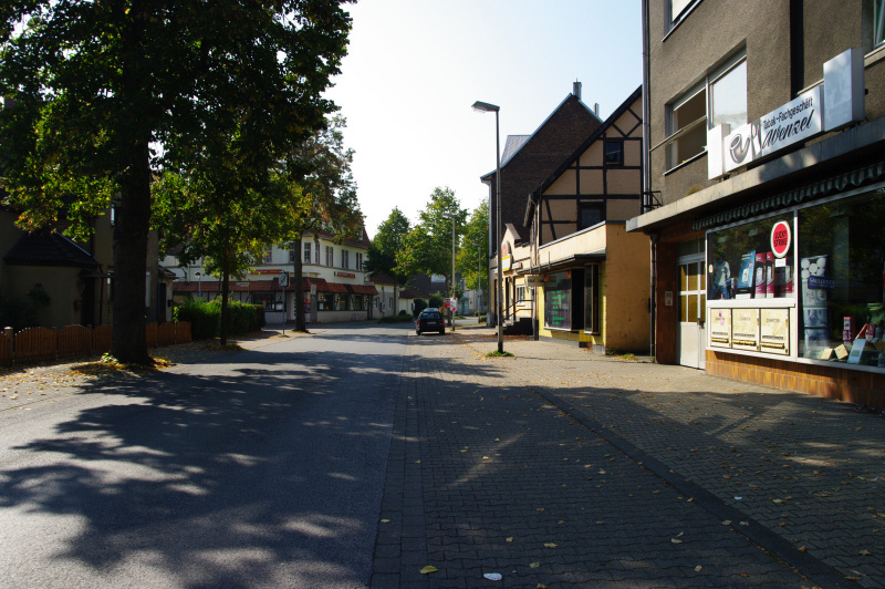 Datei:Ostfeldstrasse02.jpg