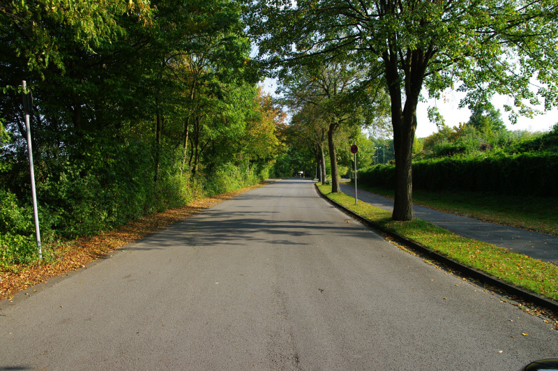 Datei:Gebrueder Funke Weg01.jpg