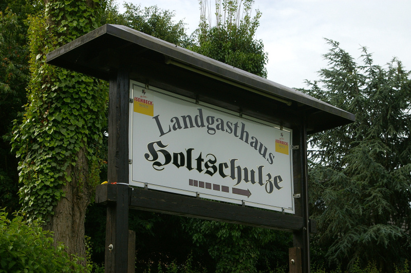 Datei:Schild Landgasthaus Holtschulze.jpg