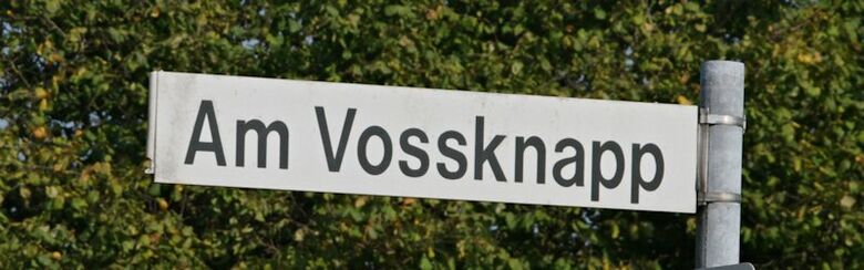 Straßenschild Am Vossknapp
