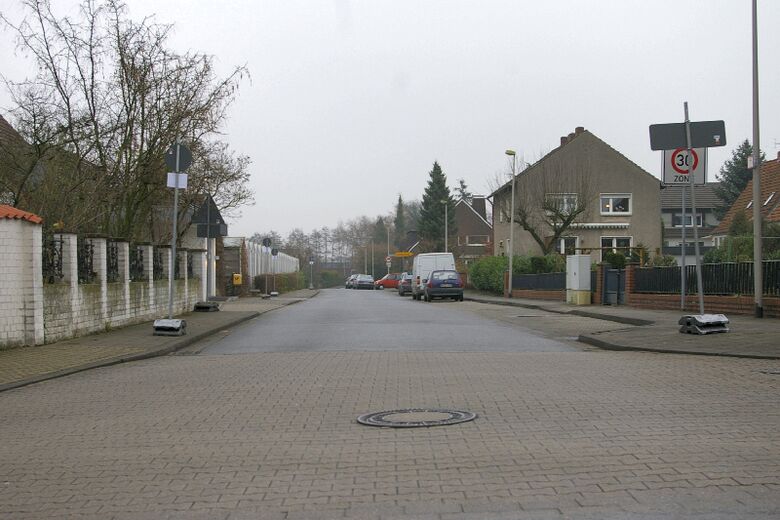 Waldorfweg vom Langewanneweg aus