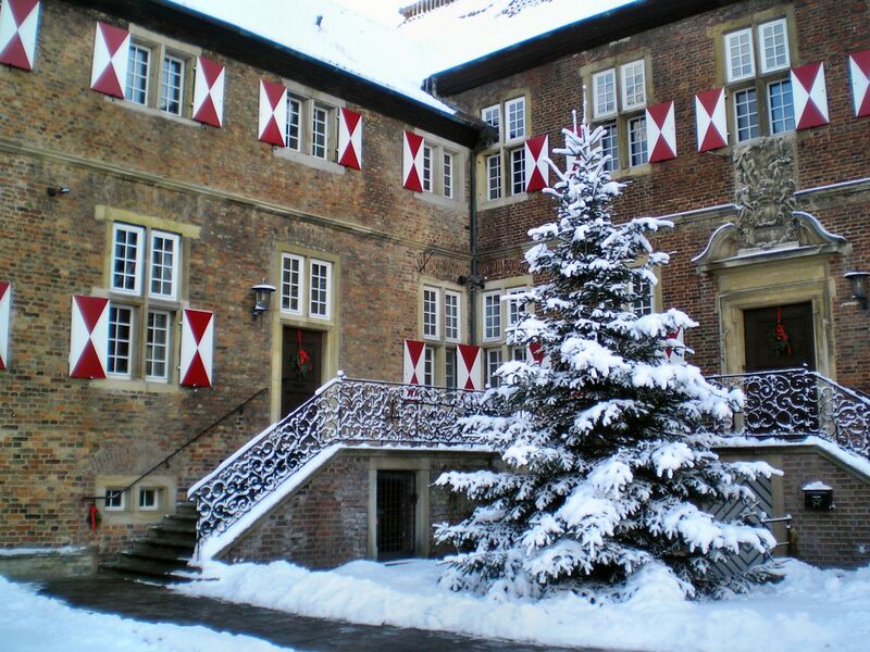 Datei:Schloss Oberwerries Winter 05.jpg