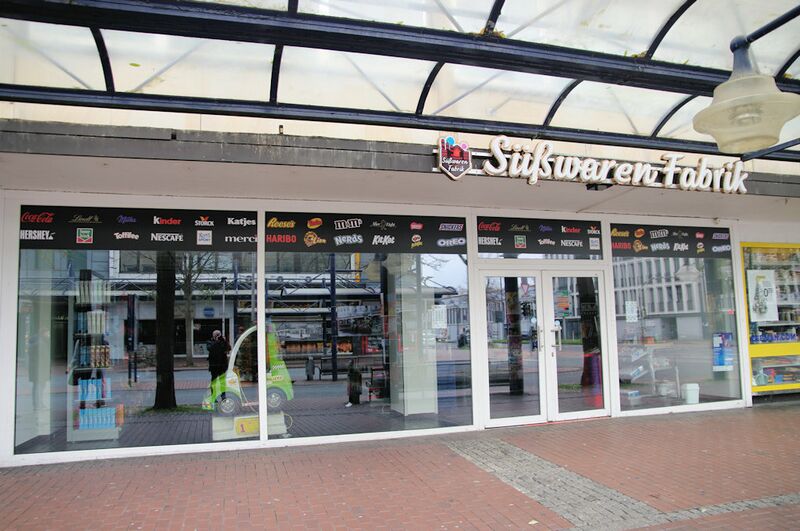 Datei:Suesswaren Fabrik01.jpg