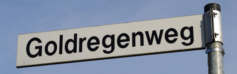 Straßenschild Goldregenweg