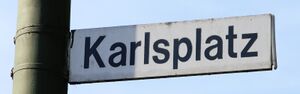 Straßenschild Karlsplatz