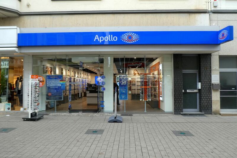 Datei:Apollo Optik Weststrasse.jpg