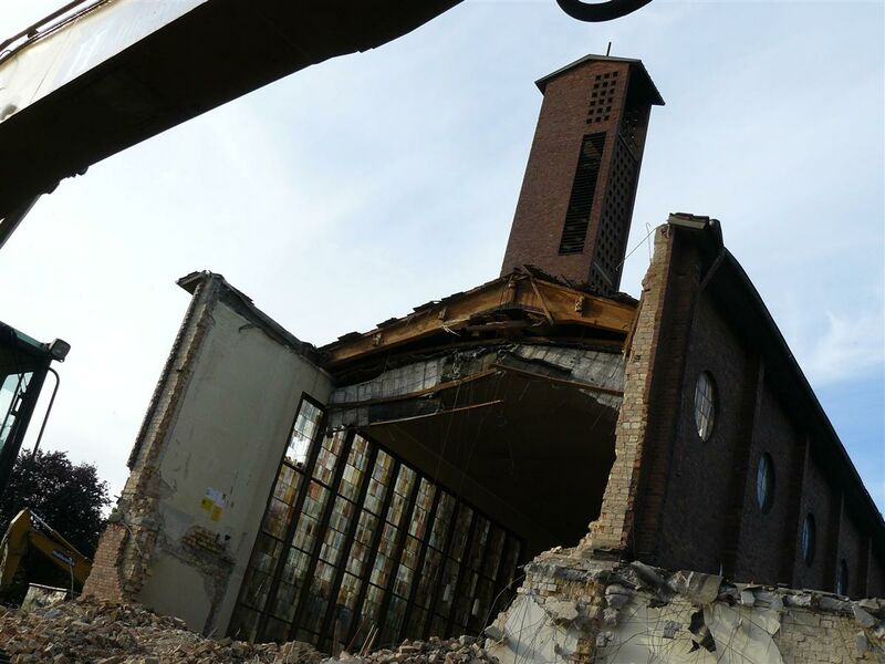 Datei:Erloeserkirche Abriss 2.jpg