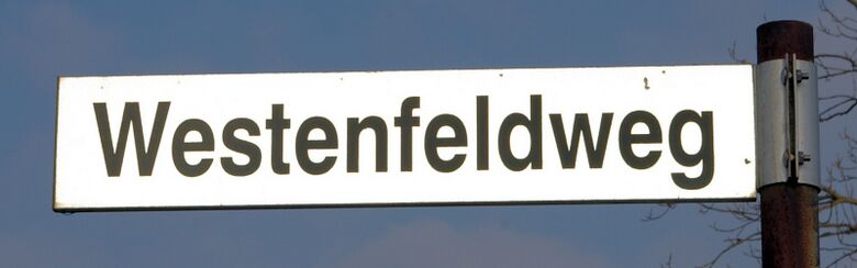 Straßenschild Westenfeldweg