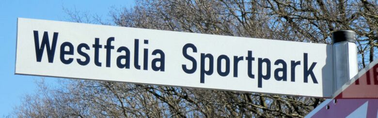 Straßenschild Westfalia-Sportpark
