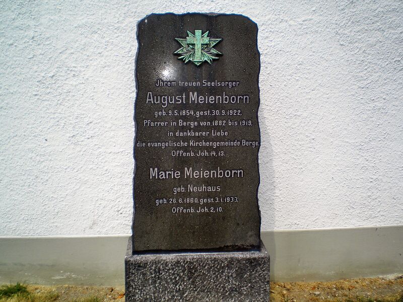 Datei:Kirche Berge 06.jpg