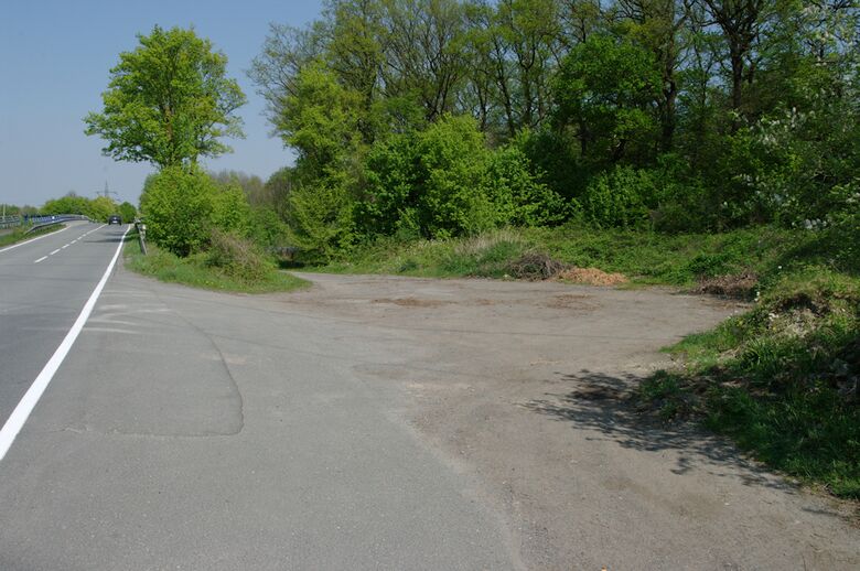 Straße-UE87 Einfahrt von der Frielinghauser Straße aus