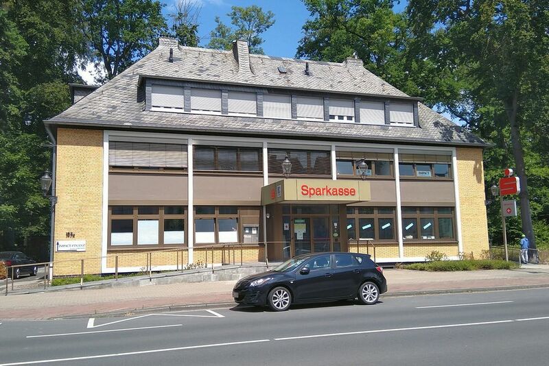 Datei:Sparkasse Hamm Filiale Ostenallee.jpg