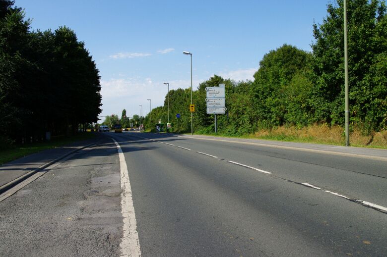 Dolberger Straße Höhe Hoher Weg Richtung Amtsstraße
