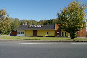 McDonalds Werler Strasse Drive In01.jpg