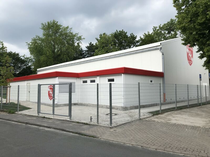 Datei:Tuwa Sporthalle an der Eichstedtstraße - Oswaldstraße.jpg