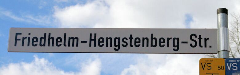 Straßenschild Friedhelm-Hengstenberg-Straße