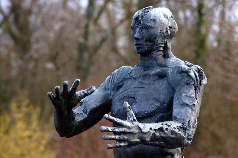 Datei:Maxipark Skulptur.jpg