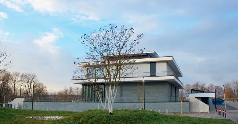 Ansicht von der Adenauerallee (Südseite)