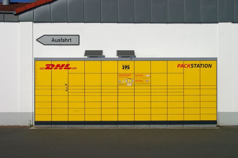 Datei:Packstation 195 Kamener Strasse.jpg