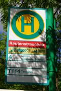 Haltestellenschild Rautenstrauchstraße
