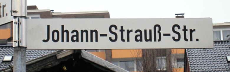 Straßenschild Johann-Strauß-Straße