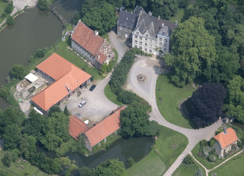 Datei:Luftbild Haus Ermelinghoff.jpg