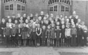 Stephanusschule 1948 jungen maedchen.jpg