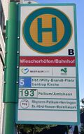 Haltestellenschild Wiescherhöfen/Bahnhof