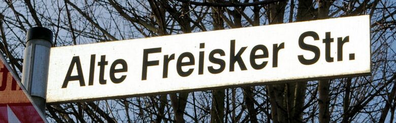 Straßenschild Alte Freisker Straße
