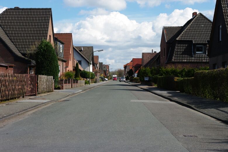 Husarenstraße von der Paderborner Straße Richtung Römerstraße
