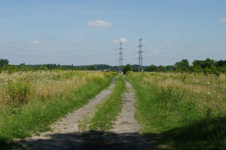 Straße-UE132 von der Straße-UE130 aus