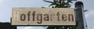 Straßenschild Hoffgarten