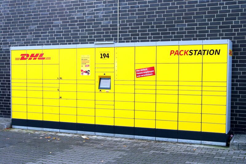 Datei:Packstation 194 Kamener Strasse.jpg